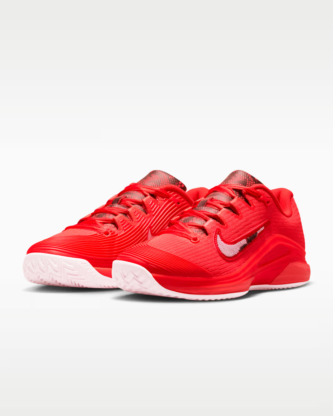 Nike Vapor 12 &