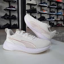 Puma Unisex Flyer Lite 3Road Running Shoe