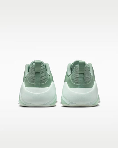 Nike Bella 7