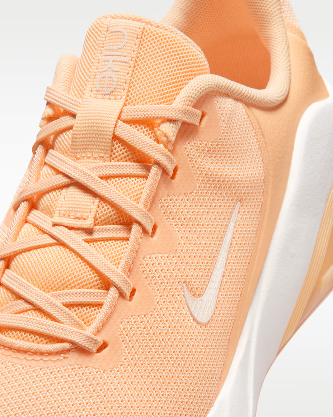 Nike Bella 7
