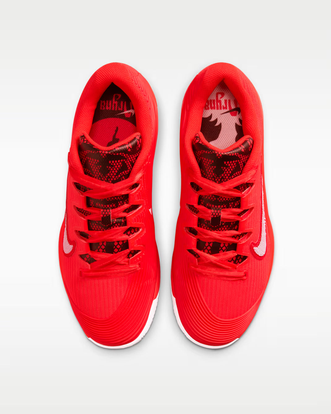 Nike Vapor 12 &